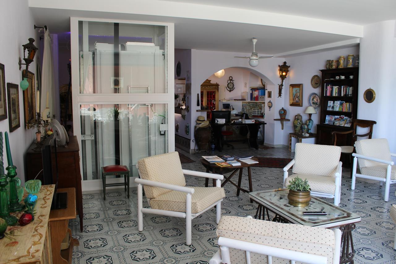 Hotel Villa Mora Джардини-Наксос Экстерьер фото